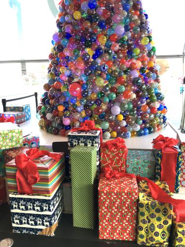 solid-glass Christmas tree at Corning Museum of Glass south of Buffalo, NY