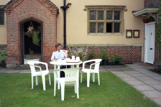 Betty Lou at Fifehead Manor in England in June 1992