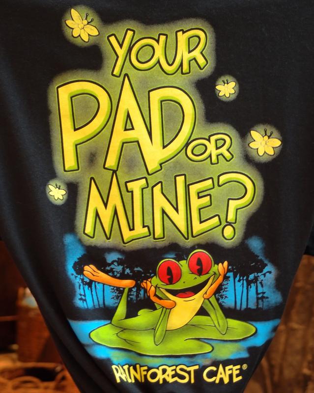 Rainforest Cafe frog T-shirt