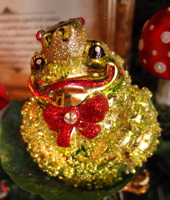 frog Christmas tree ornament