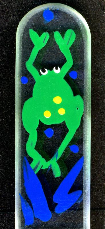 frog nailfile