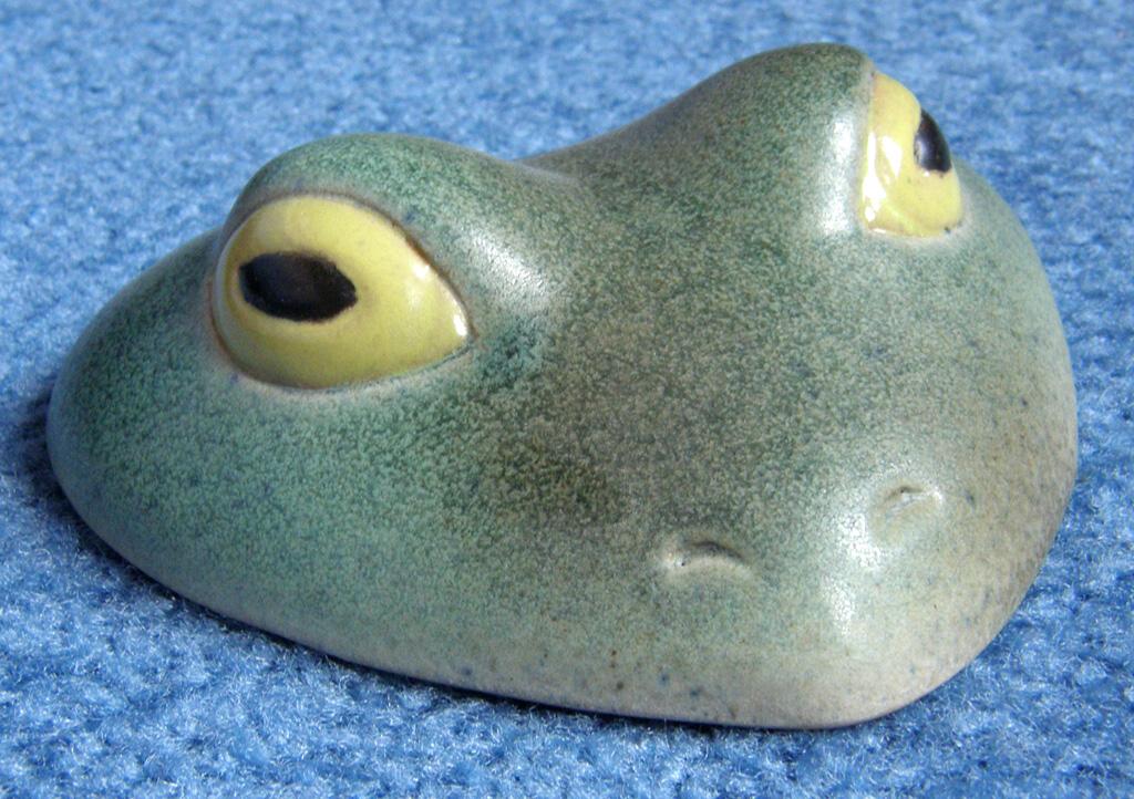 stone frog