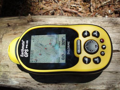 DeLorme PN-20 hand-held GPS unit