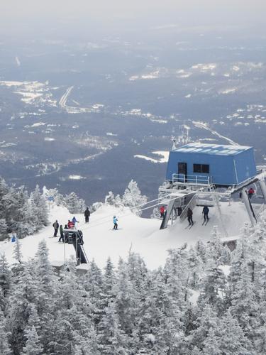 winter hikers on Cannon Mountain in New Hampshire