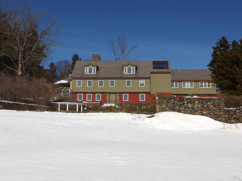 Harris Center building at the start of the East Side Trails in southern New Hampshire