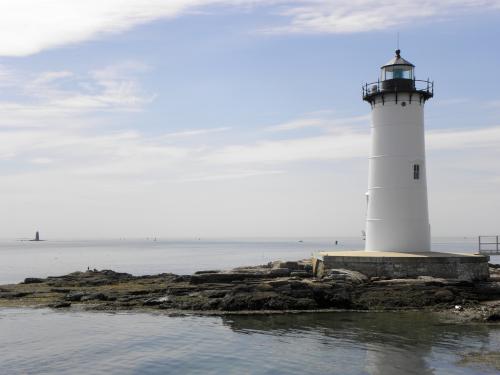 lighthouse near Great Island Common in New Hampshire