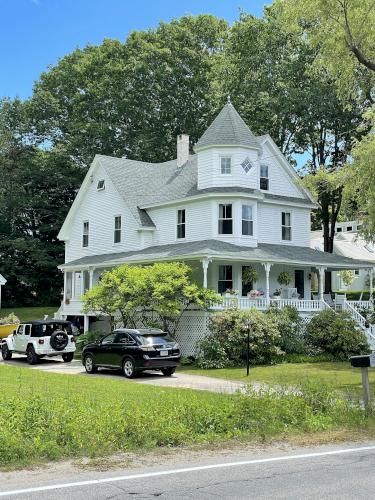 house in June near Kennebunk Bridle Path in southern Maine