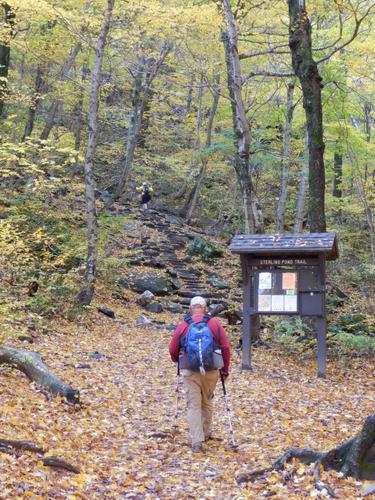 hiker at the trailhead from Madonna Peak in Vermont