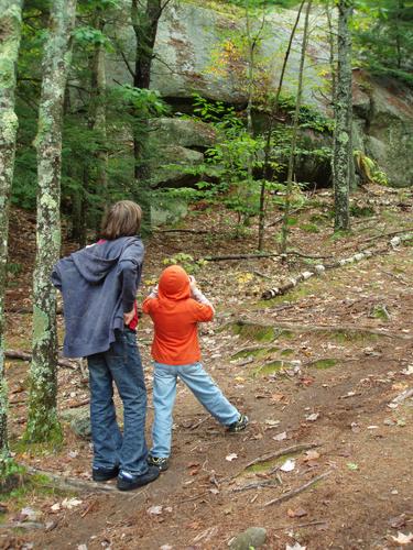 hikers on Pawtuckaway South Mountain in New Hampshire