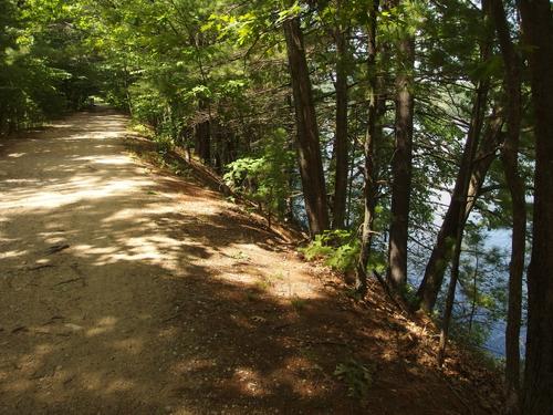 precipitous drop-off beside part of the Piscataquog Trail in southern New Hampshire