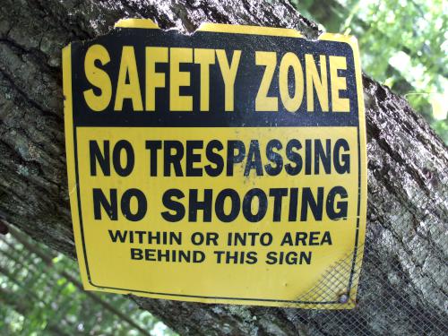 safety sign near Porcupine Hill near Holden MA