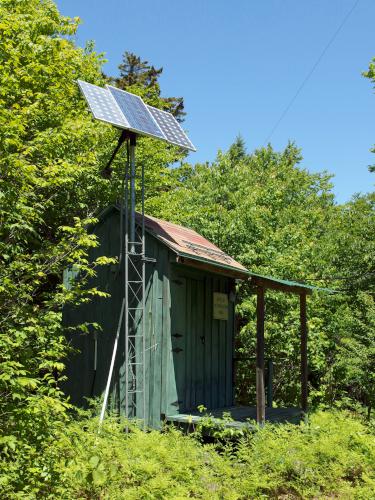 shack atop Sentinel Mountain in New Hampshire