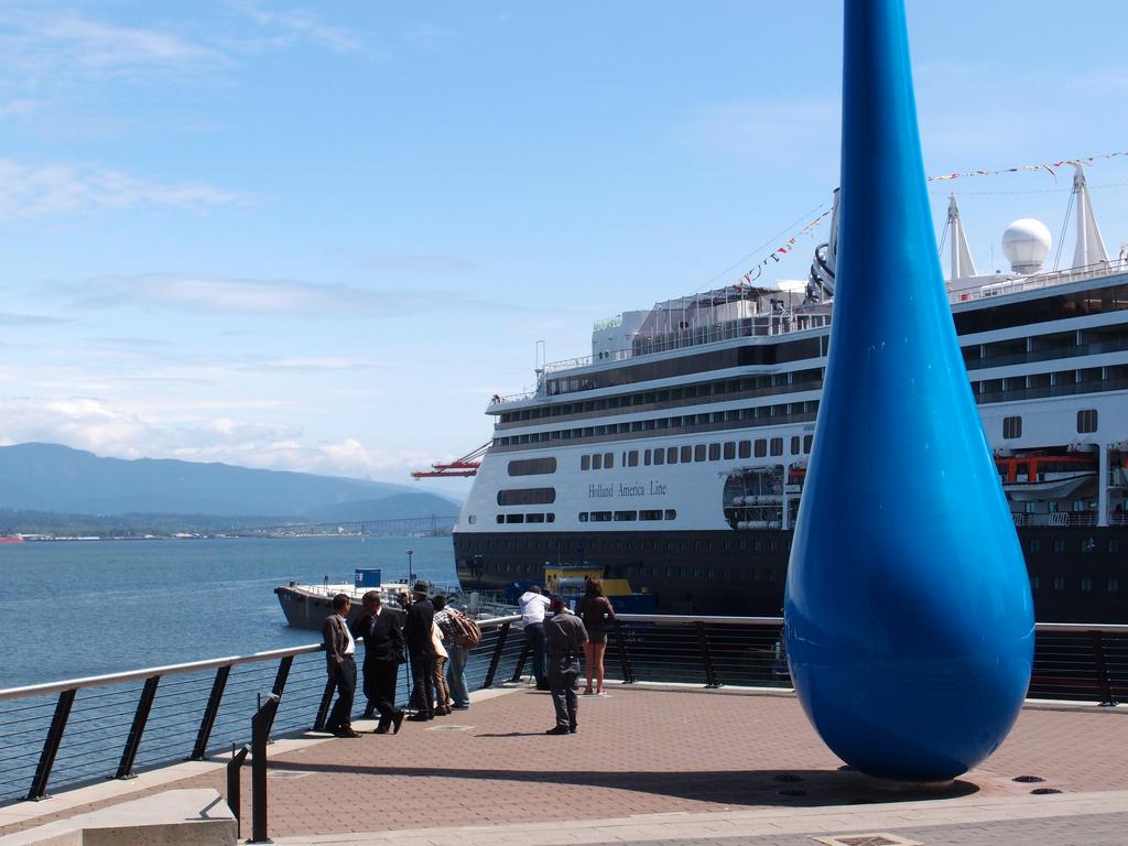 Rain Drop modern-art sculpture on Vancouver's Waterfront at British Columbia in Canada